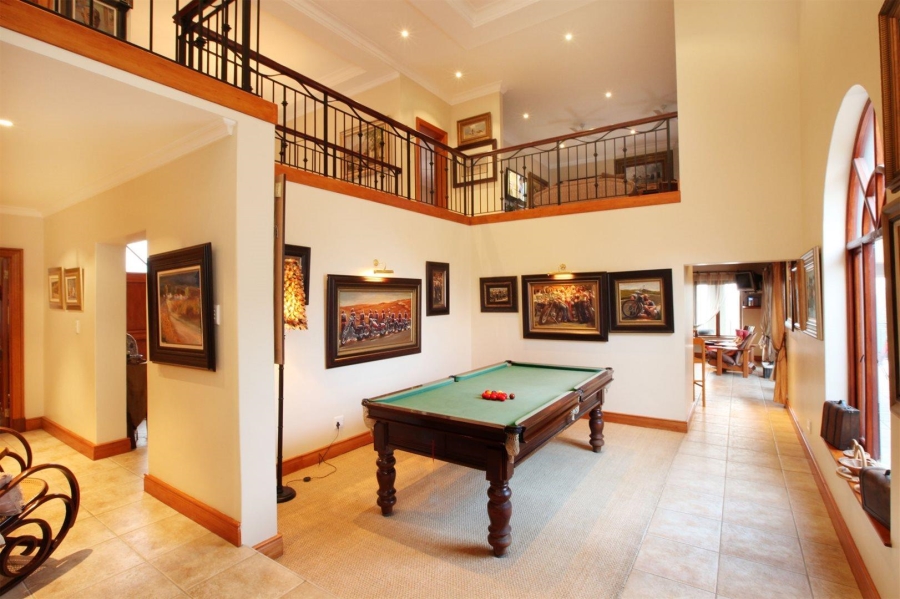 5 Bedroom Property for Sale in Welgemoed Western Cape